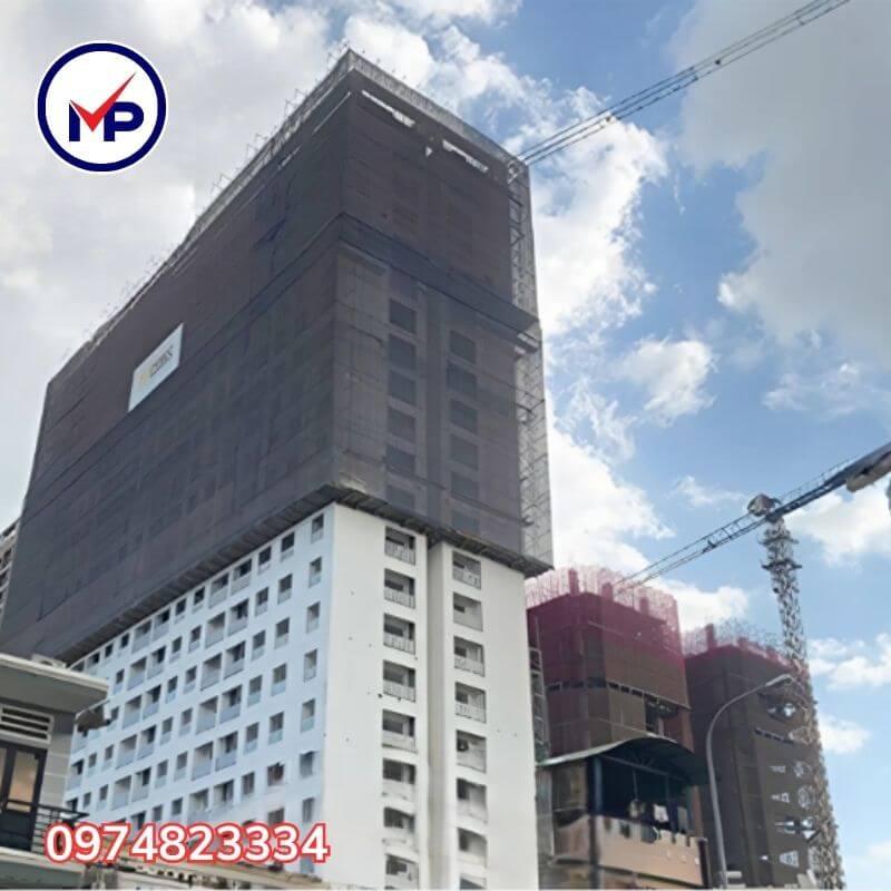 Tầm quan trọng của việc che phủ chống nắng cho bạt HDPE khi lưu kho để giữ gìn chất lượng