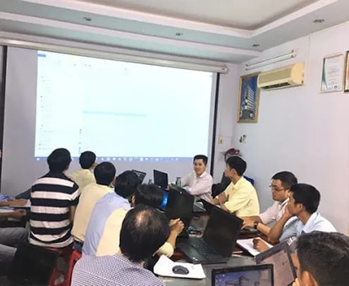 Buổi đào tạo nội bộ về sử dụng bản quyền AutoCAD tại công ty
