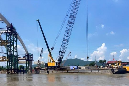 Cấu trúc mố cầu vững chãi, liên kết nhịp cầu với đường dẫn hai bên, đảm bảo an toàn giao thông