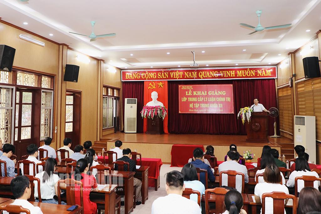 Địa kỹ thuật công trình là nền tảng vững chắc cho mọi công trình xây dựng, đảm bảo sự an toàn và ổn định lâu dài.jpg