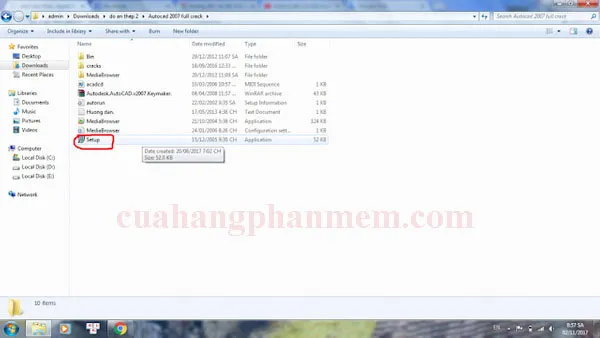 Giao diện thư mục cài đặt AutoCAD 2007 sau khi giải nén, với file Setup được chọn để bắt đầu cài đặt
