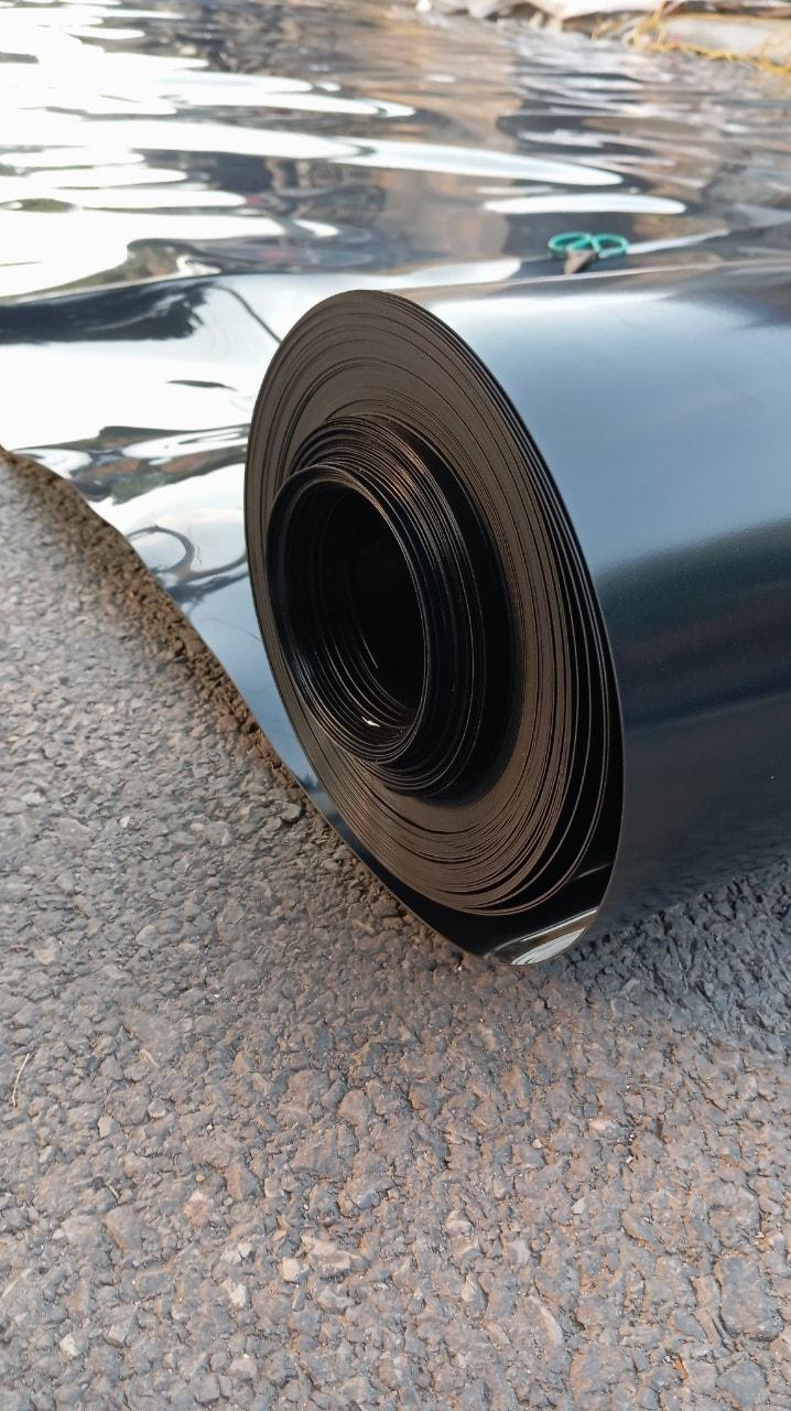màng chống thấm hdpe dày 0.25 mm ứng dụng lót hồ chứa nước, ngăn nước rò rỉ hiệu quả