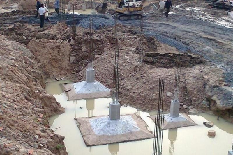 Minh họa các loại móng nông như móng đơn, móng băng trong thiết kế nền móng công trình