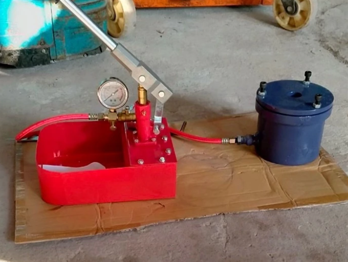 Phòng thí nghiệm hiện đại để kiểm tra chất lượng vải địa kỹ thuật.