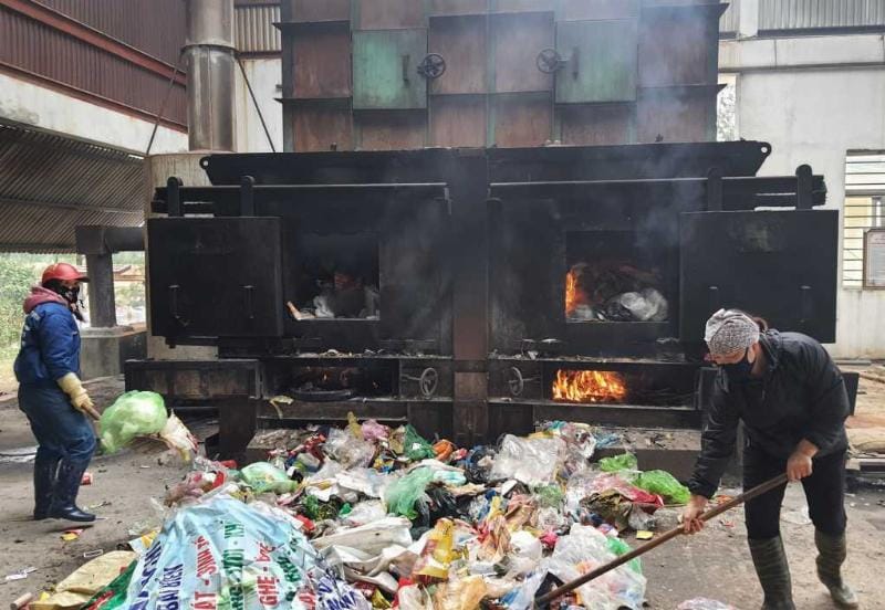 Quy trình quản lý chất thải xây dựng hiệu quả gồm các bước phân loại, thu gom, vận chuyển và xử lý cuối cùng