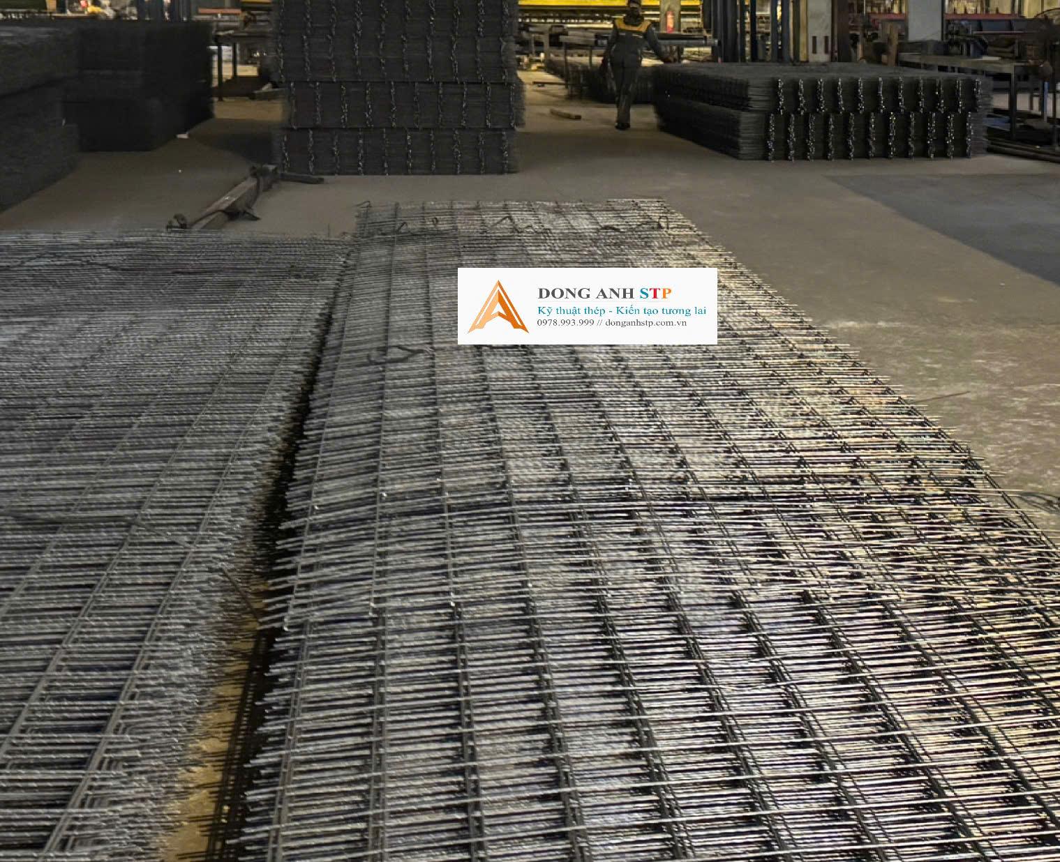 Dây chuyền sản xuất rọ đá hiện đại, đảm bảo các mắt lưới đều đặn và mối nối chắc chắn