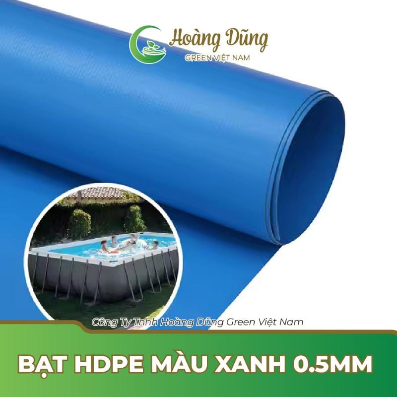 Tấm bạt HDPE màu đen dày dặn được trải phẳng trên công trường xây dựng, sẵn sàng cho việc thi công chống thấm dự án lớn