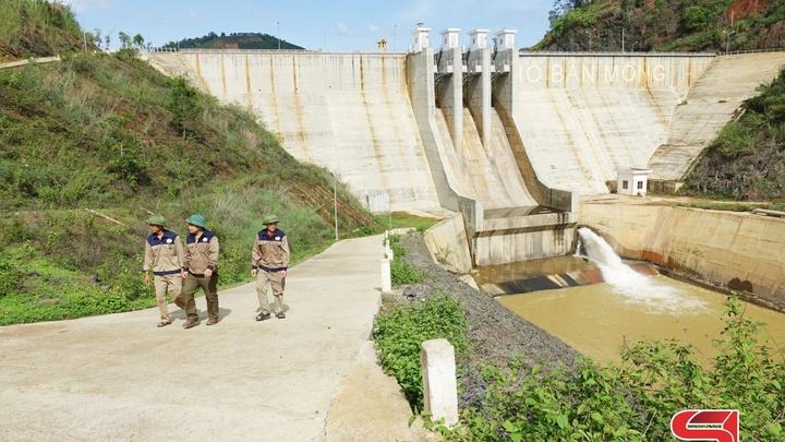Tầm quan trọng của bạt trải hồ trong các công trình thủy lợi và môi trường