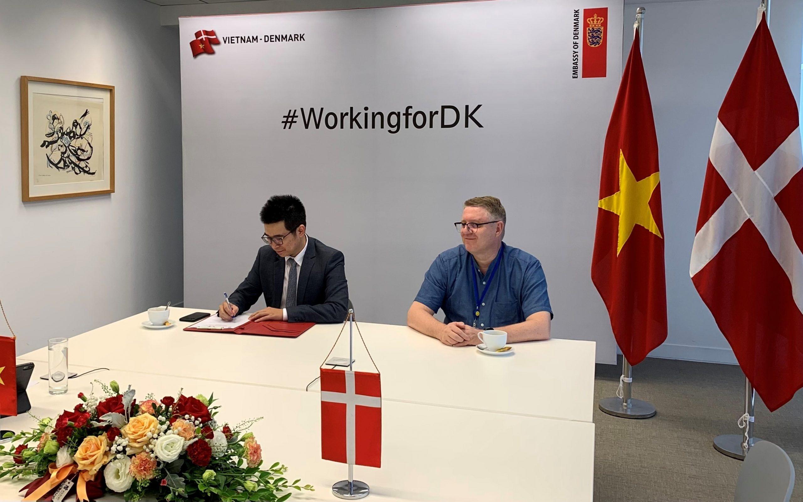 Thu thập mẫu đất trong khảo sát địa kỹ thuật