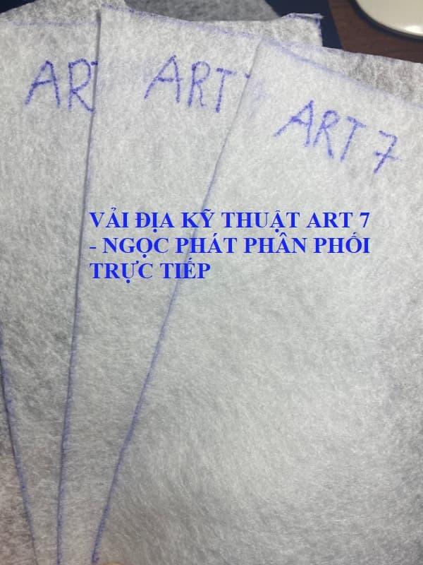 Vải địa kỹ thuật TS40 với cấu tạo dệt kim đặc biệt, ứng dụng đa dạng trong các công trình xây dựng dân dụng và giao thông