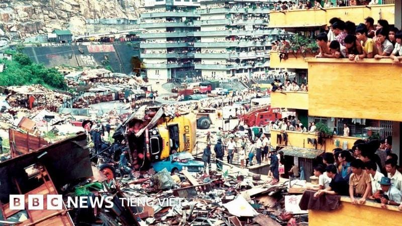 Hình ảnh kỹ sư địa kỹ thuật đang khảo sát địa chất tại vùng núi để đảm bảo an toàn cho các điểm dân cư sinh sống tại Việt Nam