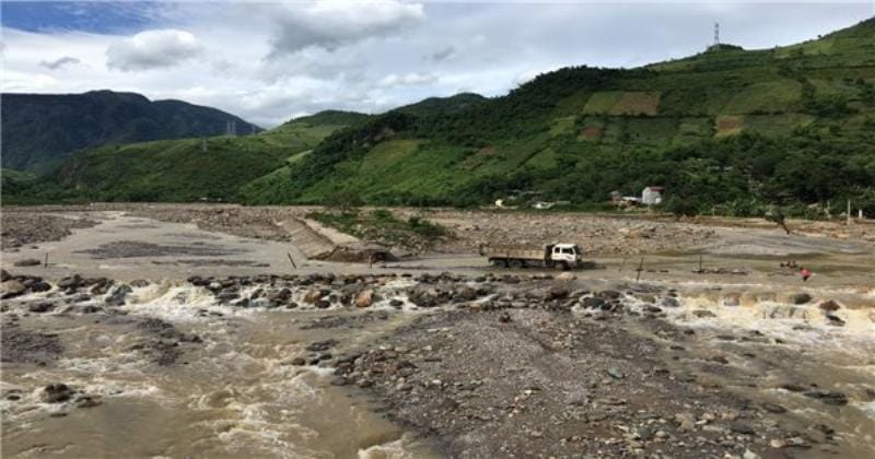 Hình ảnh tổng quan về thiệt hại do lũ quét lịch sử tại Sơn La năm 2017