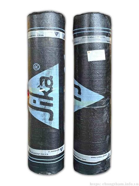 Minh họa chi tiết ứng dụng màng khò chống thấm cho tường tầng hầm, cho thấy cách lớp màng được dán kín các mạch nối và bo góc.