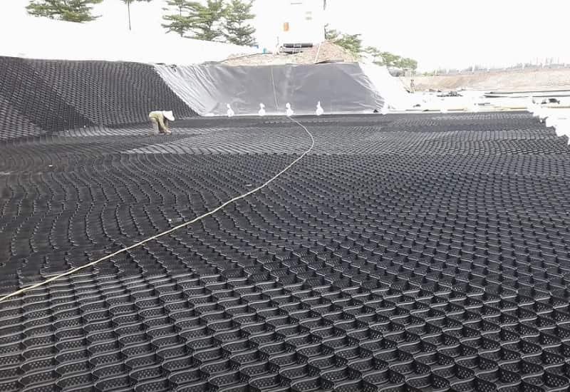Mô hình 3D thi công tường chắn đất có cốt sử dụng vải địa kỹ thuật dệt 200kN/m làm lớp gia cường