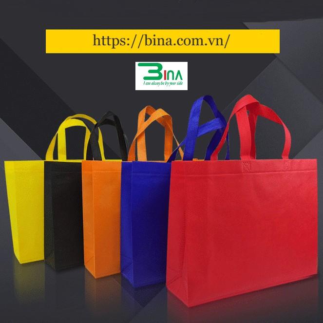 Mô tả cấu trúc vải địa kỹ thuật không dệt cho thấy các sợi polymer liên kết ngẫu nhiên với nhau, tạo nên một mạng lưới đồng nhất và linh hoạt, đặc trưng cho khả năng thấm nước và lọc tốt.