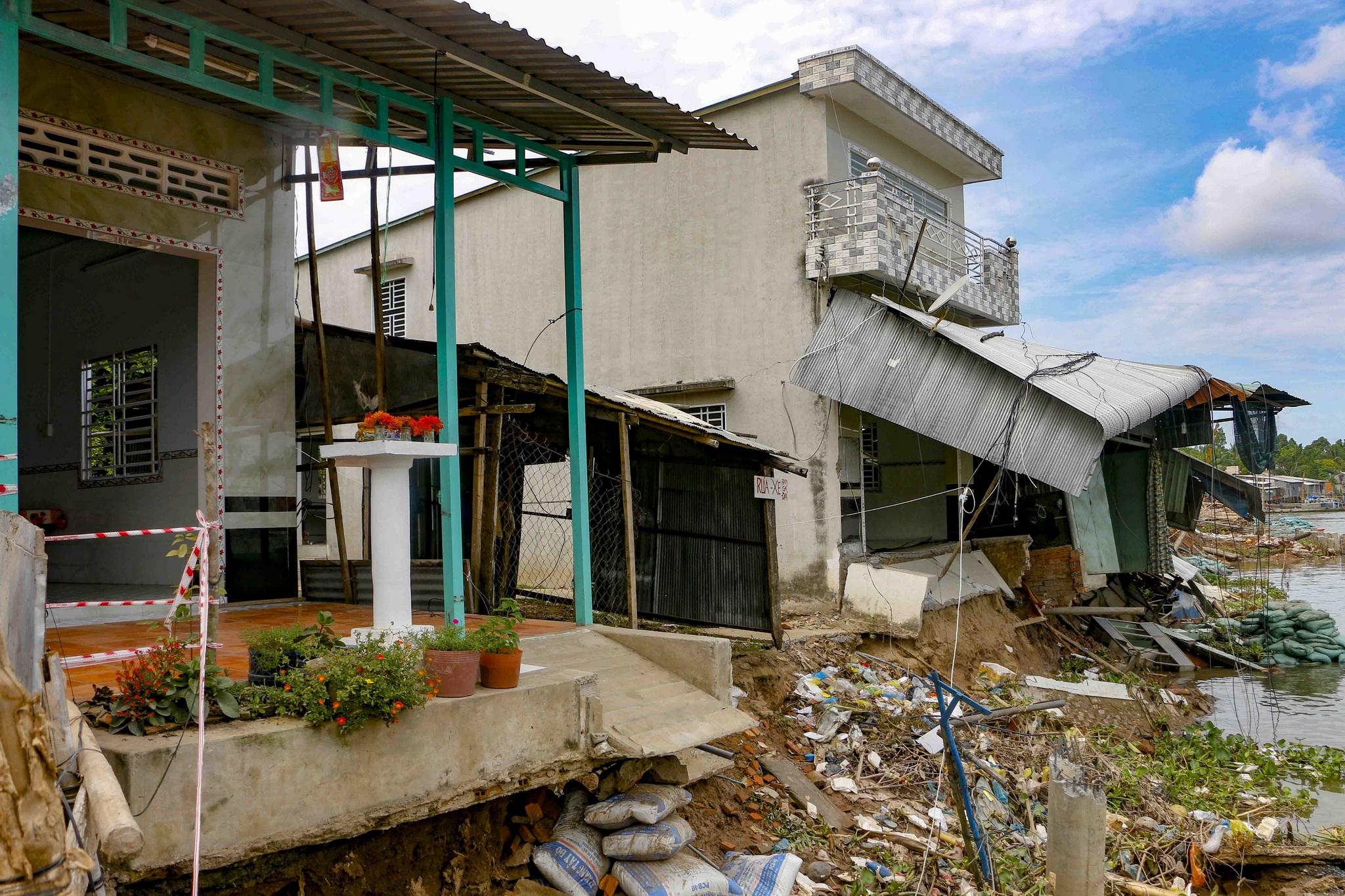 Hiện tượng xói mòn đất tại bờ kênh mương Khai Đốc Phủ Hiền, một thách thức địa kỹ thuật cần giải pháp hiện đại